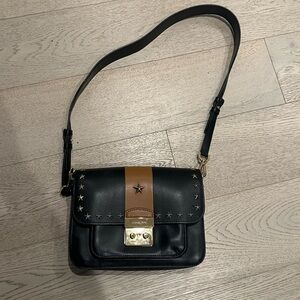 MICHAEL Michael Kors Sloan Editor Shoulder bag in black & tan leather